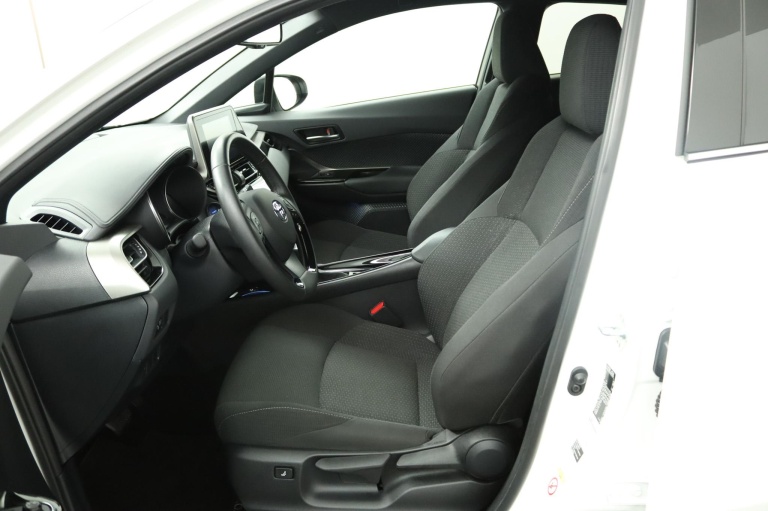 Toyota C-HR - 1.8 Hybrid Dynamic 17