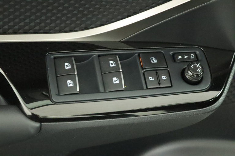 Toyota C-HR - 1.8 Hybrid Dynamic 29