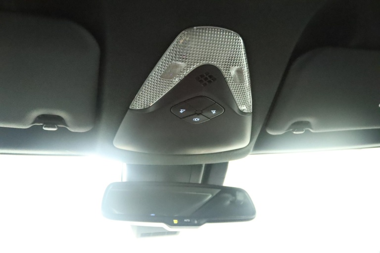 Toyota C-HR - 1.8 Hybrid Dynamic 33