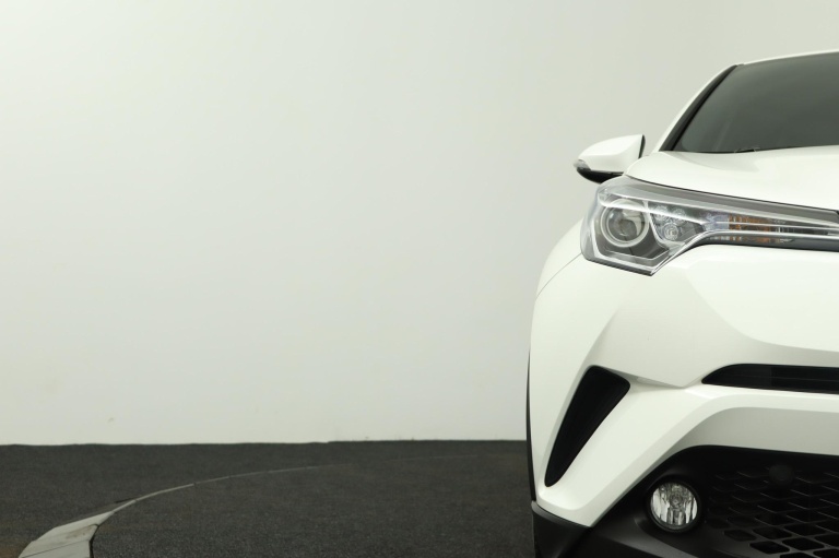 Toyota C-HR - 1.8 Hybrid Dynamic 36