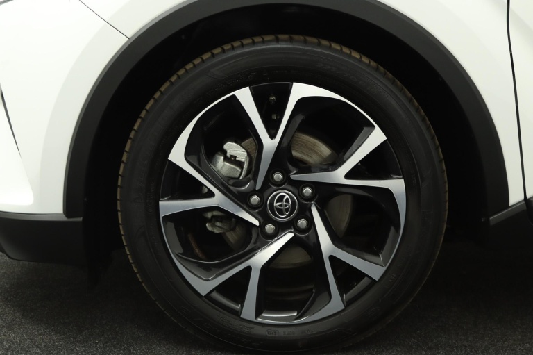Toyota C-HR - 1.8 Hybrid Dynamic 38