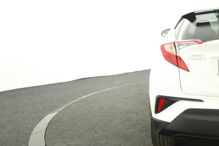 Toyota C-HR - 1.8 Hybrid Dynamic 41