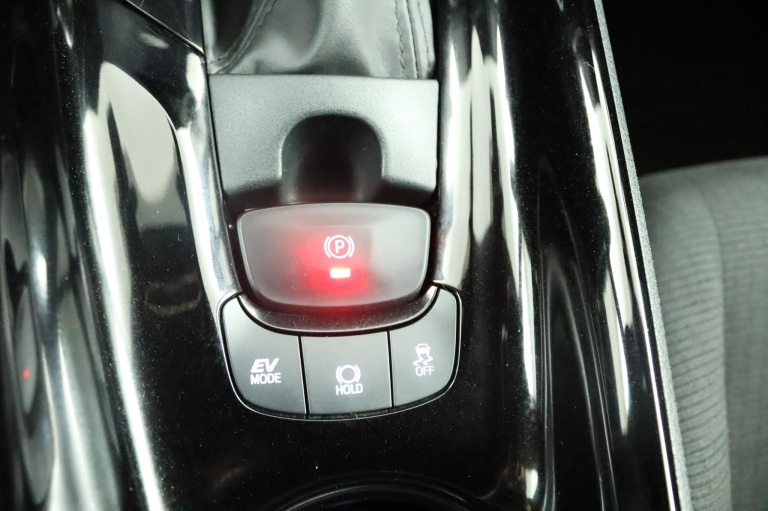 Toyota C-HR - 1.8 Hybrid Dynamic 55