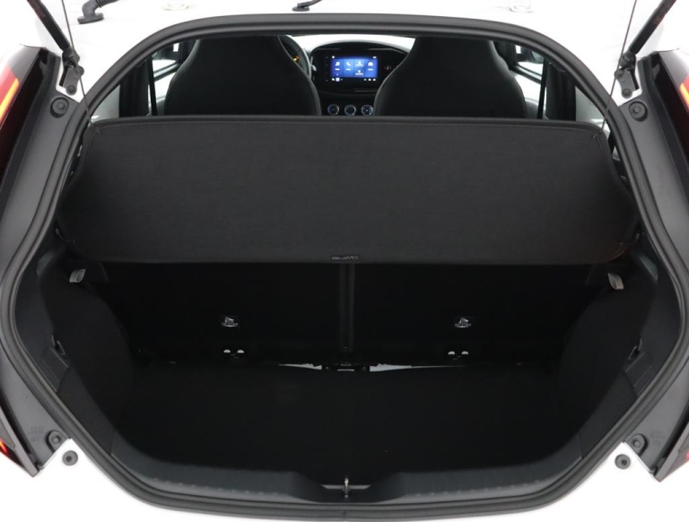 Toyota Aygo X - 1.0 VVT-i MT Play 22