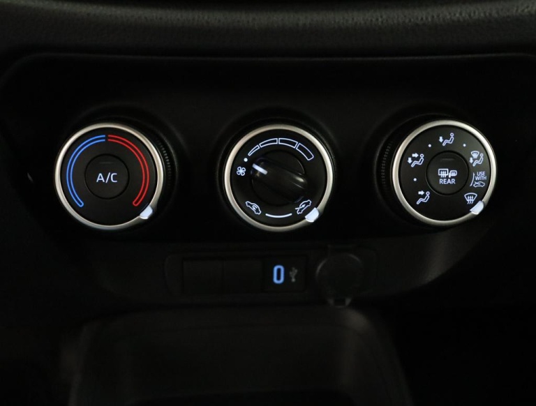Toyota Aygo X - 1.0 VVT-i MT Play 7