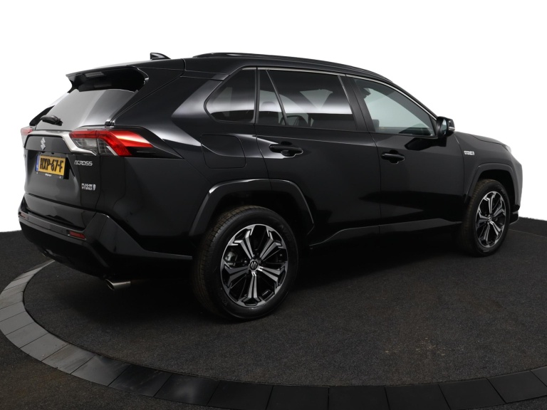 Suzuki Across - 2.5 Plug-in Hybrid Style Business 2