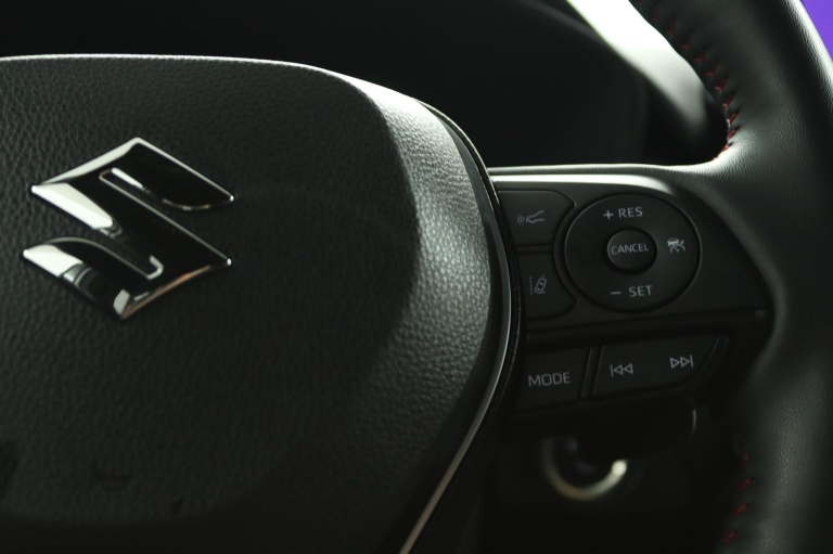 Suzuki Across - 2.5 Plug-in Hybrid Style Business 21
