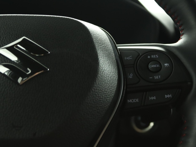 Suzuki Across - 2.5 Plug-in Hybrid Style Business