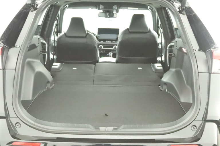 Suzuki Across - 2.5 Plug-in Hybrid Style Business 26