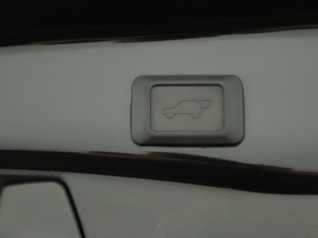 Suzuki Across - 2.5 Plug-in Hybrid Style Business