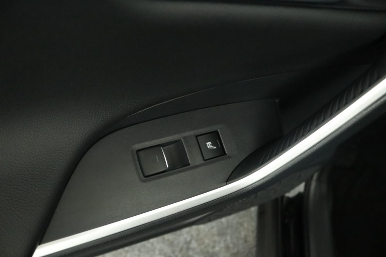Suzuki Across - 2.5 Plug-in Hybrid Style Business 49