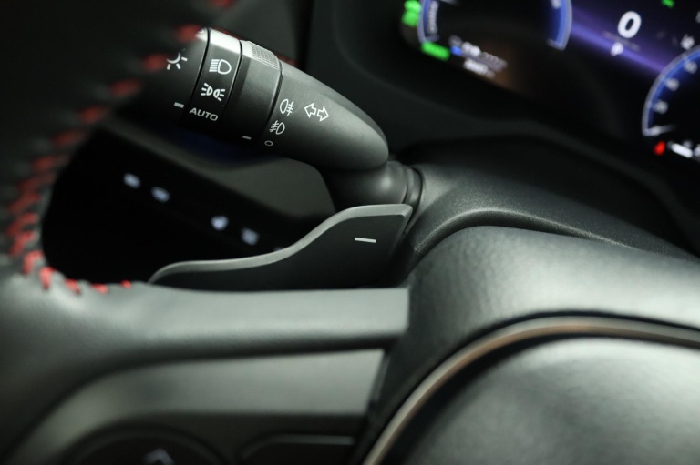Suzuki Across - 2.5 Plug-in Hybrid Style Business 51