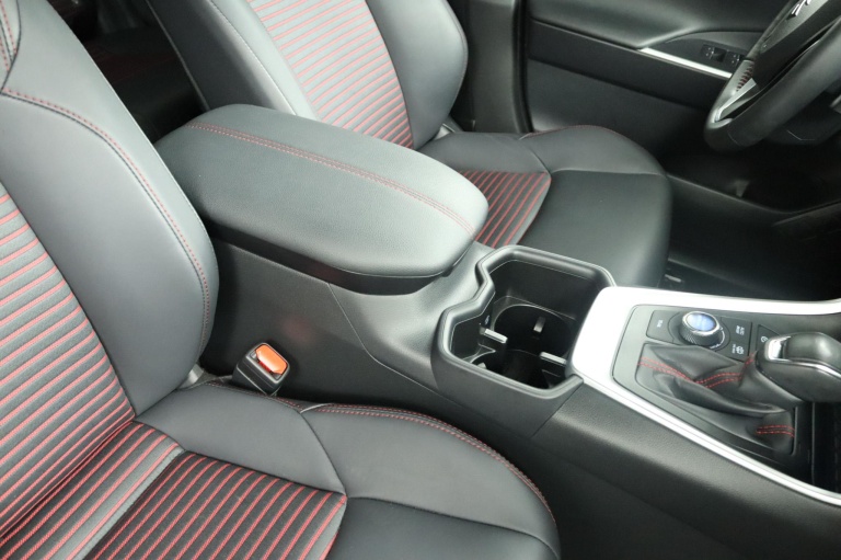 Suzuki Across - 2.5 Plug-in Hybrid Style Business 67