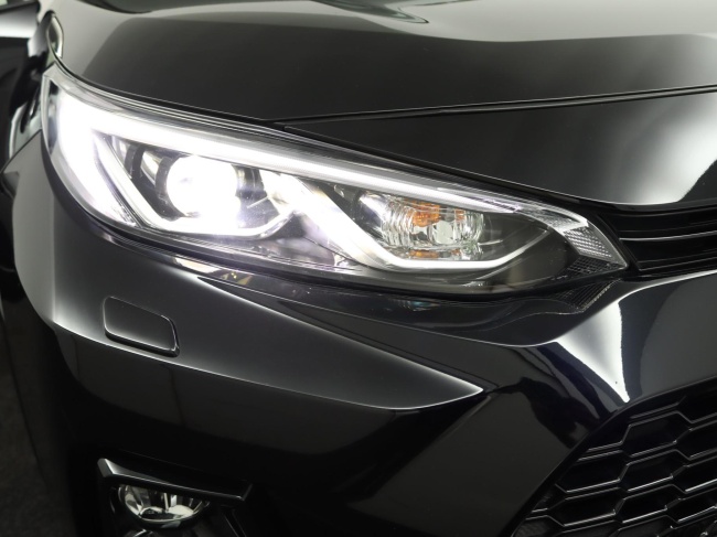 Suzuki Across - 2.5 Plug-in Hybrid Style Business