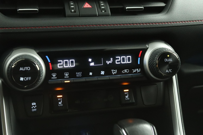 Suzuki Across - 2.5 Plug-in Hybrid Style Business 7