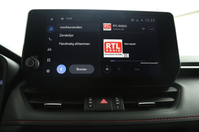 Suzuki Across - 2.5 Plug-in Hybrid Style Business 8