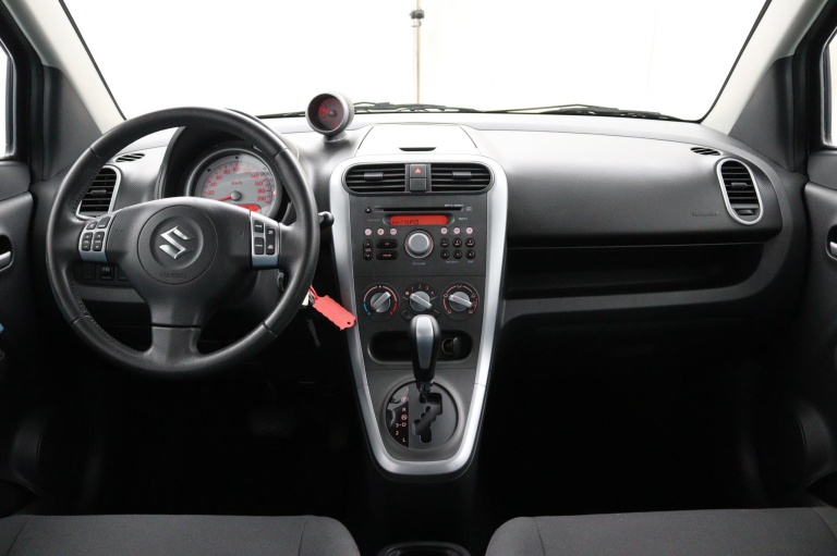 Suzuki Splash - 1.2 Comfort 12