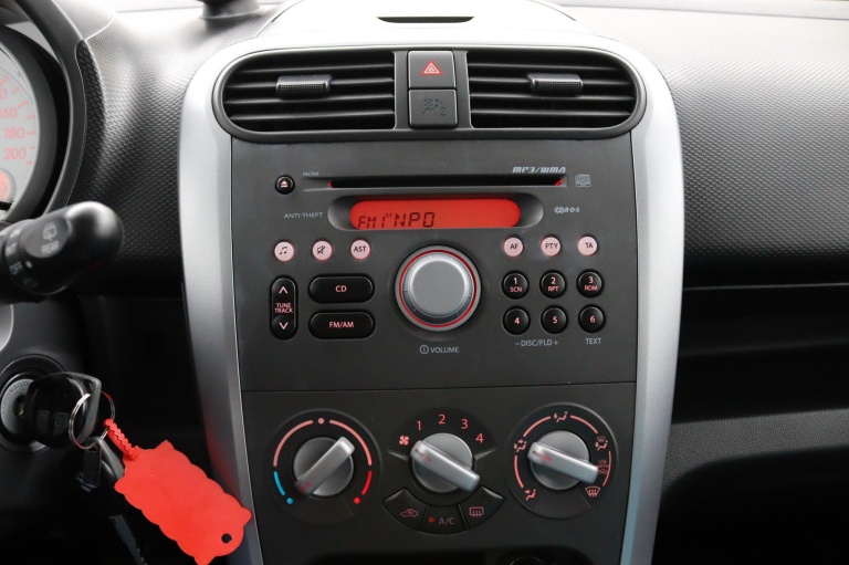 Suzuki Splash - 1.2 Comfort 14