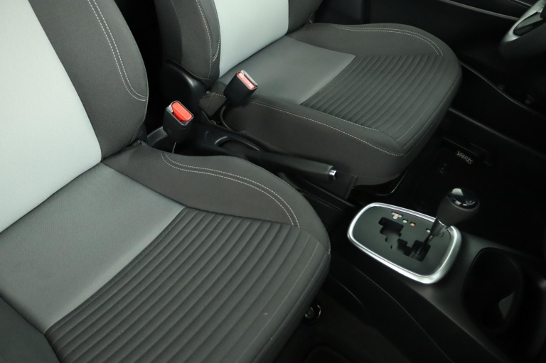 Toyota Yaris - 1.5 VVT-i Active 64