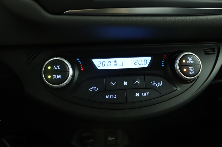 Toyota Yaris - 1.5 VVT-i Active 7