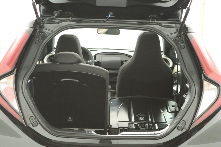 Toyota Aygo X - 1.0 VVT-i S-CVT Envy 25