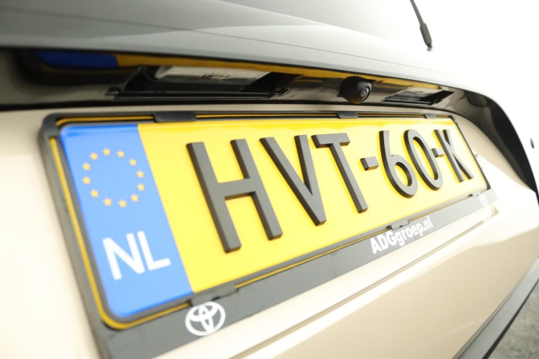 Toyota Aygo X - 1.0 VVT-i S-CVT Envy 42
