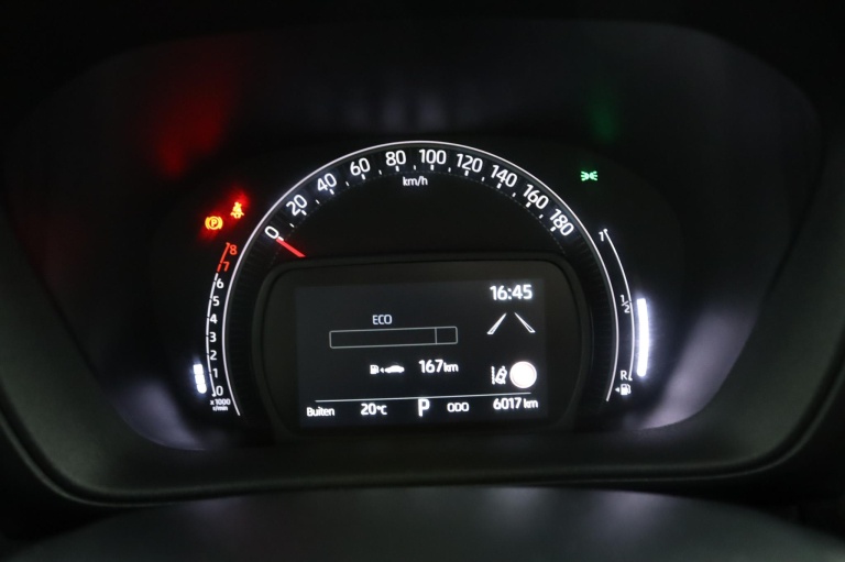 Toyota Aygo X - 1.0 VVT-i S-CVT Envy 48