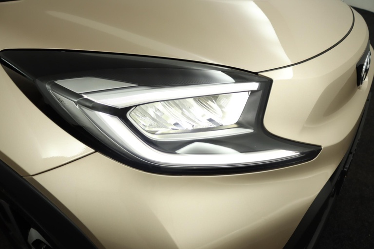 Toyota Aygo X - 1.0 VVT-i S-CVT Envy 65