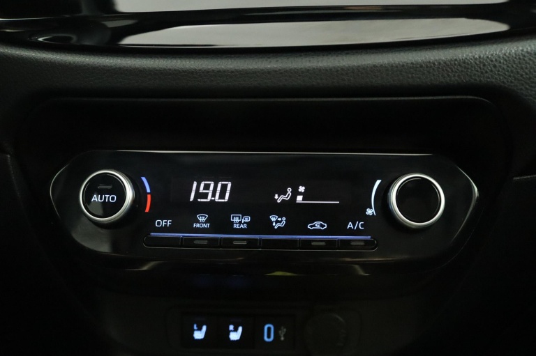Toyota Aygo X - 1.0 VVT-i S-CVT Envy 7