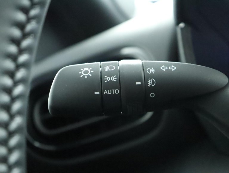 Toyota Yaris - 1.5 Hybrid 130 Launch Edition 30