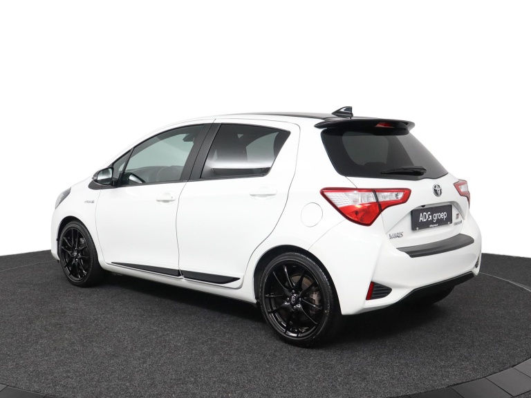 Toyota Yaris - 1.5 Hybrid GR-Sport 12