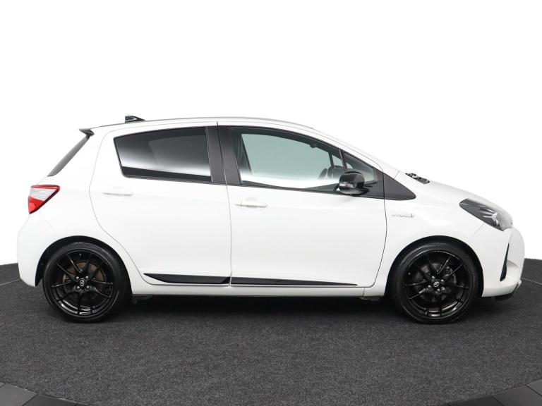 Toyota Yaris - 1.5 Hybrid GR-Sport 13