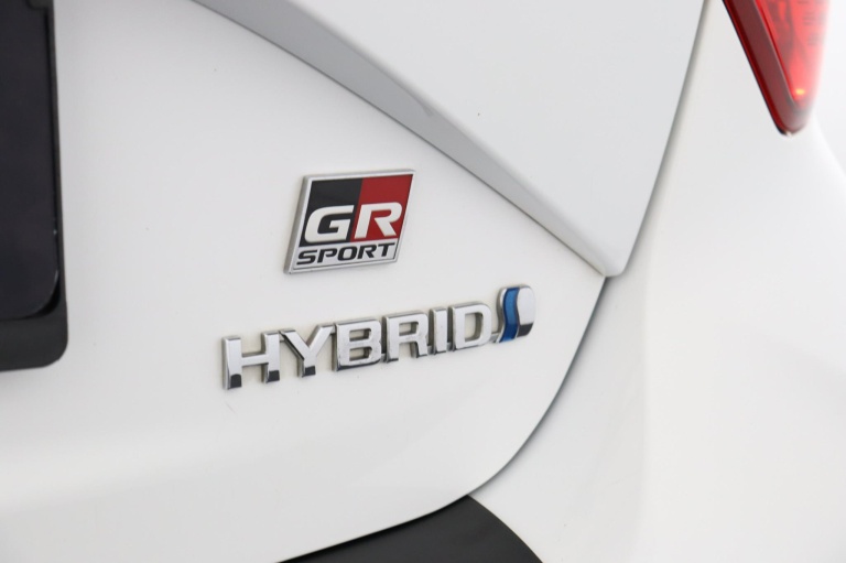 Toyota Yaris - 1.5 Hybrid GR-Sport 41