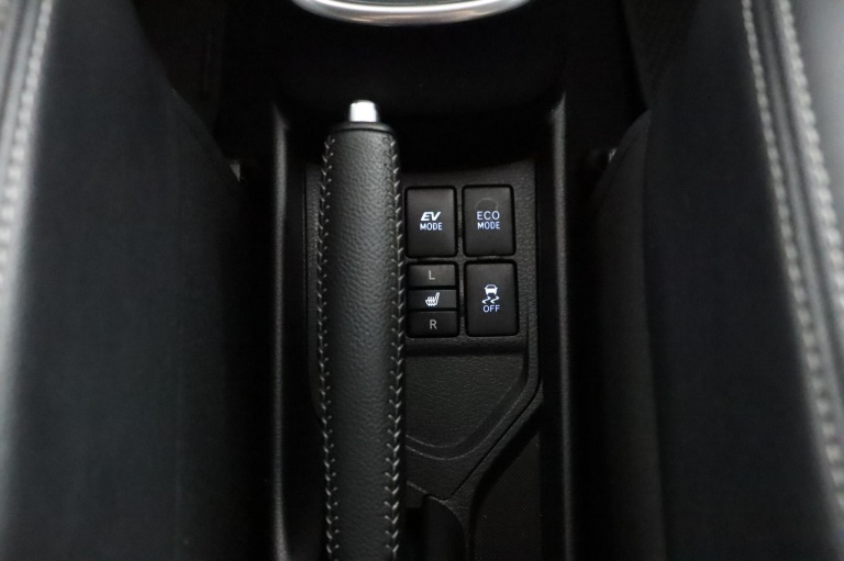 Toyota Yaris - 1.5 Hybrid GR-Sport 43