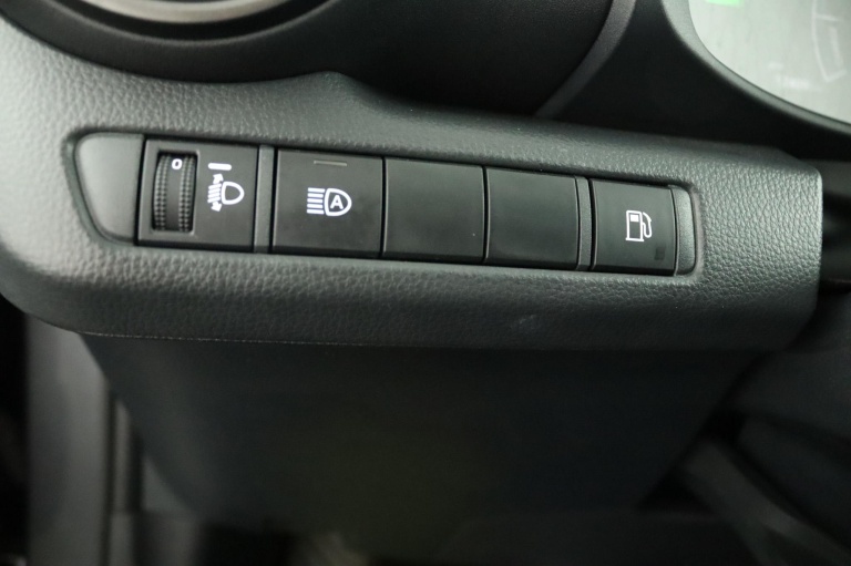 Toyota C-HR - 1.8 Hybrid 140 Active 30