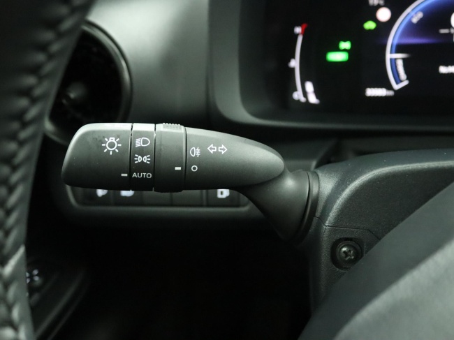 Toyota C-HR - 1.8 Hybrid 140 Active