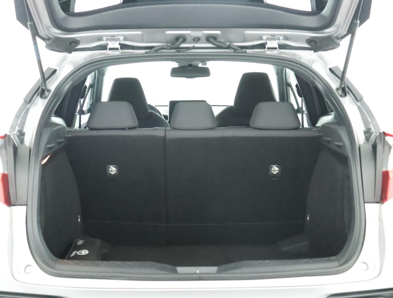 Toyota Toyota C-HR 1.8 Hybrid Executive - 1.8 Hybrid Executive 24