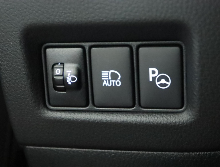 Toyota Toyota C-HR 1.8 Hybrid Executive - 1.8 Hybrid Executive 30