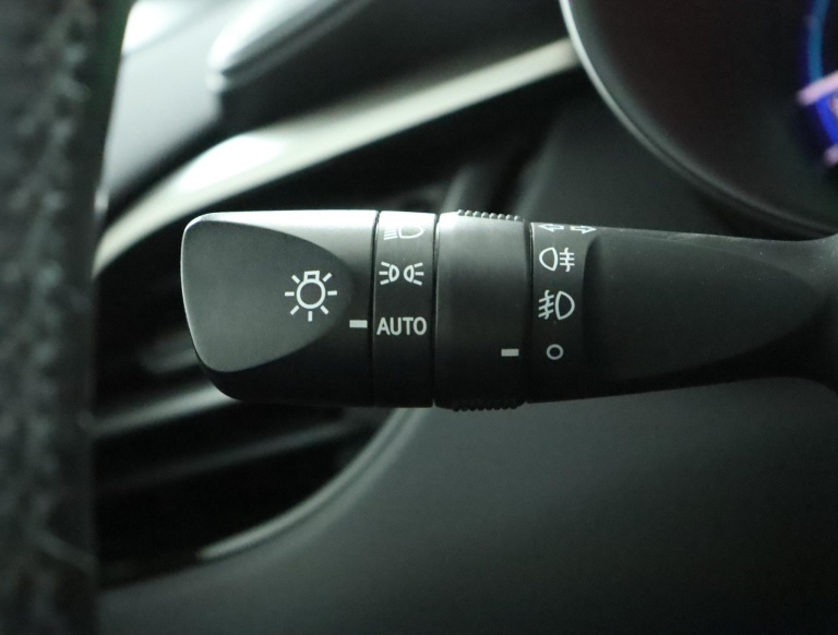 Toyota Toyota C-HR 1.8 Hybrid Executive - 1.8 Hybrid Executive 31