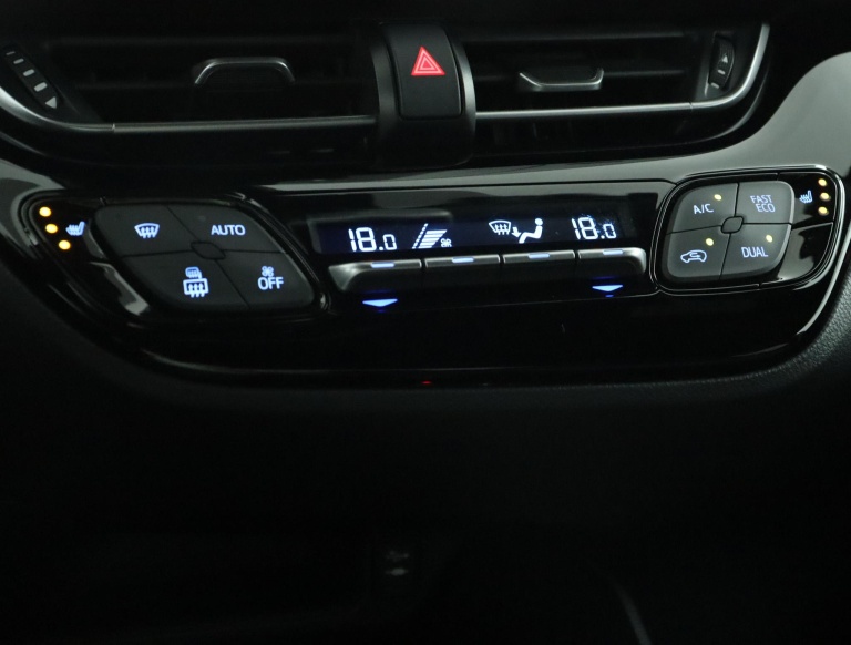 Toyota Toyota C-HR 1.8 Hybrid Executive - 1.8 Hybrid Executive 7