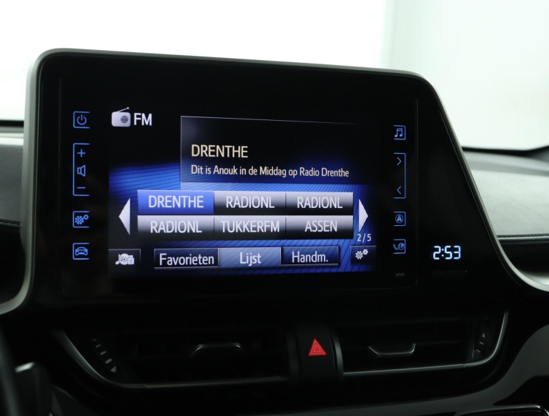 Toyota Toyota C-HR 1.8 Hybrid Executive - 1.8 Hybrid Executive 8