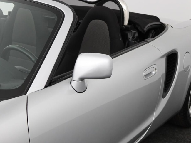 Toyota MR 2 - 1.8-16v VVT-i