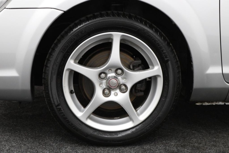 Toyota MR 2 - 1.8-16v VVT-i 24