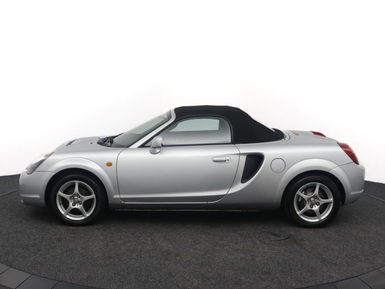 Toyota MR 2 - 1.8-16v VVT-i 3