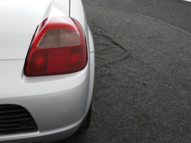 Toyota MR 2 - 1.8-16v VVT-i