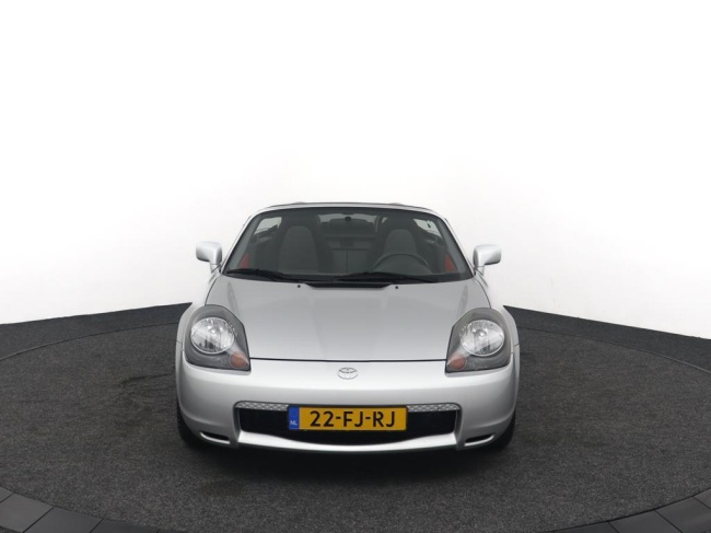 Toyota MR 2 - 1.8-16v VVT-i