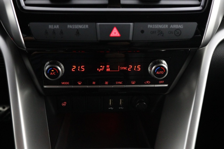 Mitsubishi Eclipse Cross - 2.4 PHEV Black Edition 33
