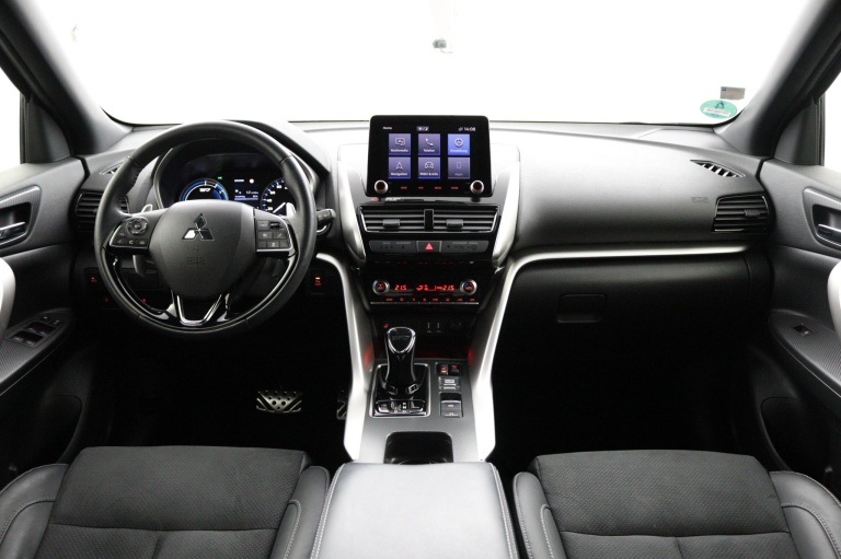 Mitsubishi Eclipse Cross - 2.4 PHEV Black Edition 8