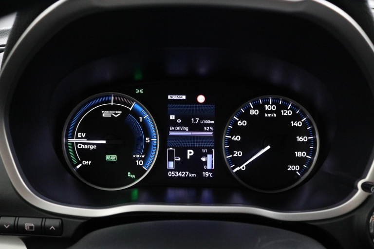 Mitsubishi Eclipse Cross - 2.4 PHEV Black Edition 9