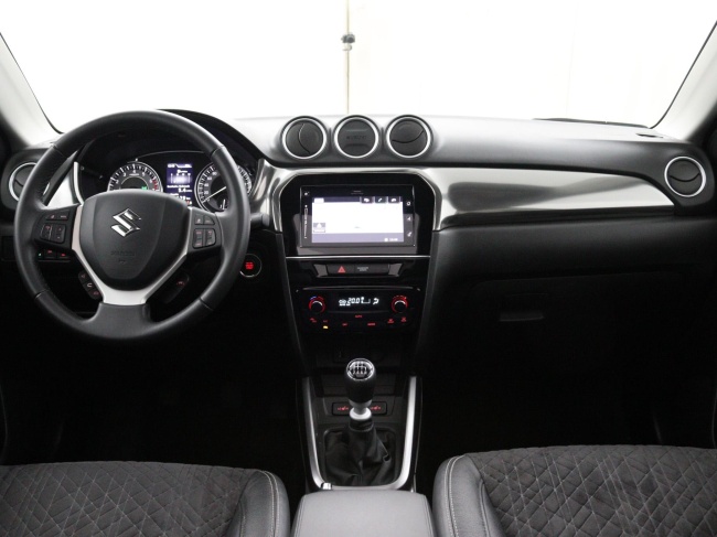 Suzuki Vitara - 1.4 Boosterjet Style Smart Hybrid